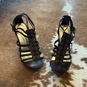 Wedge candles, chocolate brown